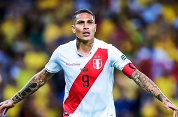 No esperará más: el modesto equipo al que llegaría Paolo Guerrero tras ser rechazado por Colo Colo