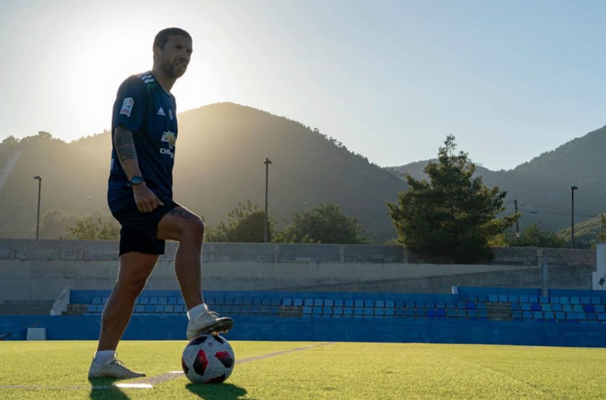Papu Gómez no juega hace más de un año y ahora entrena con un equipo de Tercera División