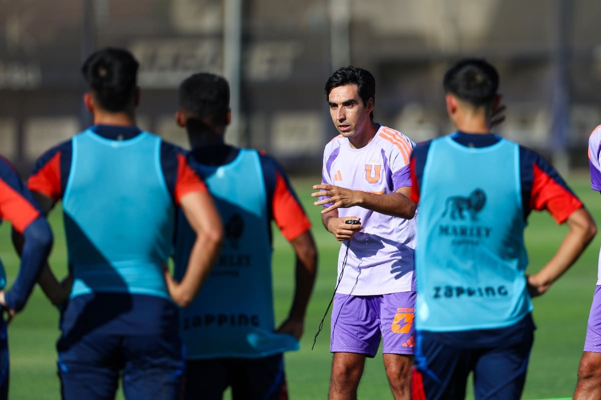 Debuta en la banca universitaria. Foto: Prensa UCH
