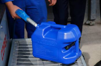 En medio de las bajas temperaturas: ENAP confirma importante alza en este combustible