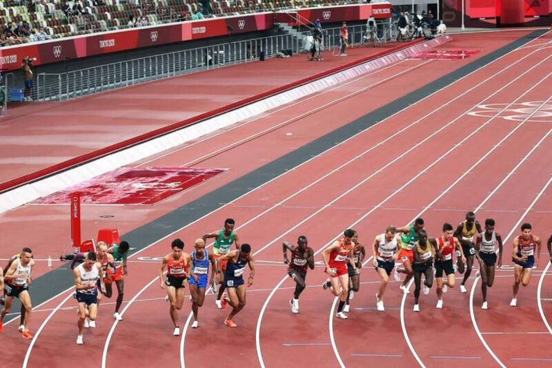 La pista atlética del Stade de France tendrá un particular color. Foto: EFE,