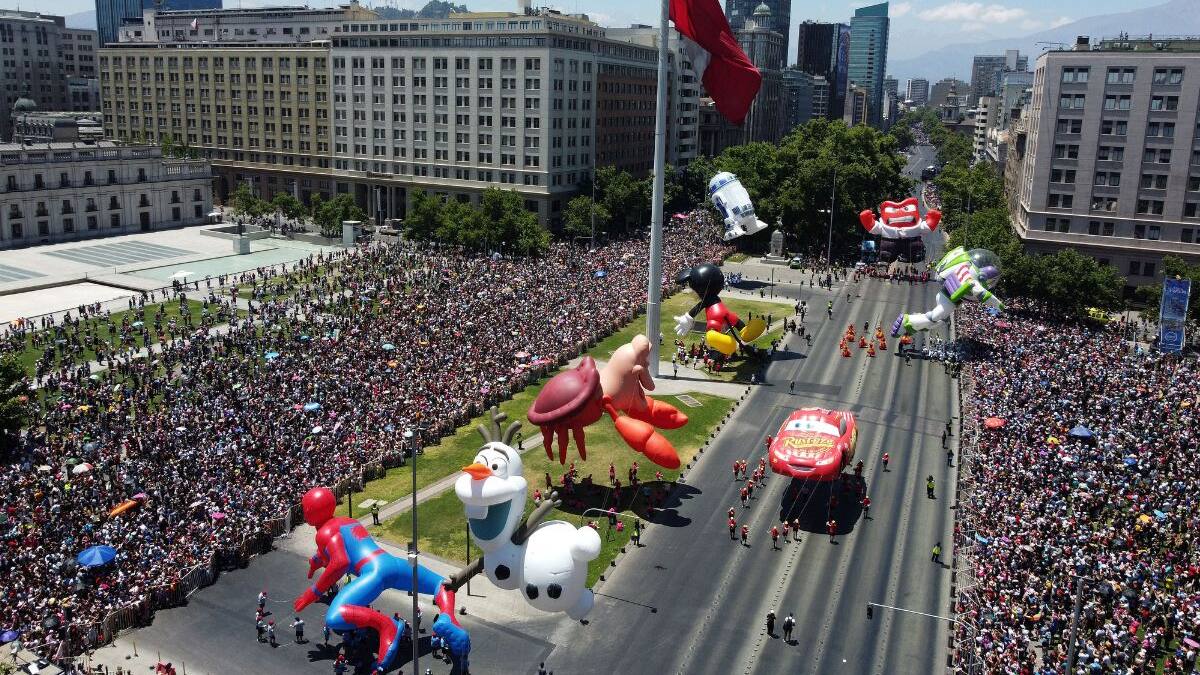 Paris Parade 2025: Cortes de tránsito y desvíos en Santiago para este domingo