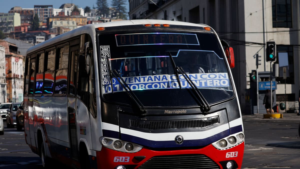 Paro de micros afectará a 17 recorridos en Valparaíso: podría extenderse hasta marzo