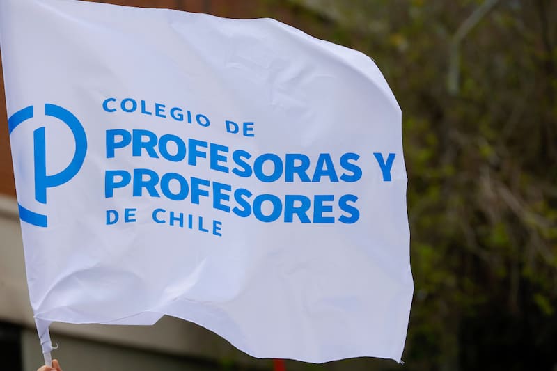 Se espera que la medida afecte a diferentes colegios de Santiago.