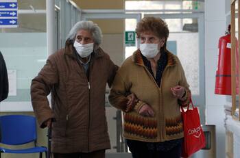 Paro nacional de trabajadores de la salud: ¿atenderán los CESFAM y consultorios hoy?