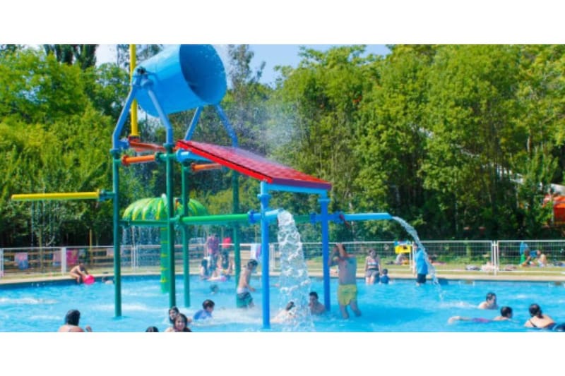 Cuenta con 6 piscinas y 21 toboganes temáticos. 
Créditos: Acuapark El Idilio.