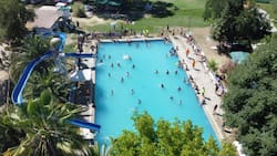 Este parque acuático de la región de O’Higgins ofrece piscinas y toboganes para capear el calor de las vacaciones
