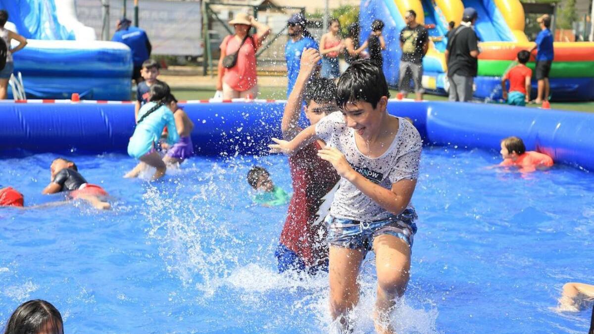 Parques acuáticos en La Florida: Revisa las ubicaciones que tendrán estas piscinas móviles y gratuitas