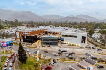 Así es el gigantesco Mall Parque Arauco que se abrió en este país de América Latina