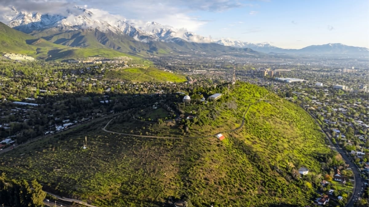 El imperdible pulmón verde de la RM con mirador 360° de Santiago: Es gratuito y funciona de lunes a domingo