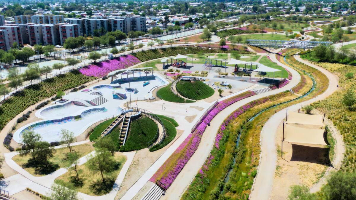 El parque gratis de Santiago ideal para disfrutar los últimos días de verano: tiene zonas de picnic, áreas deportivas y más