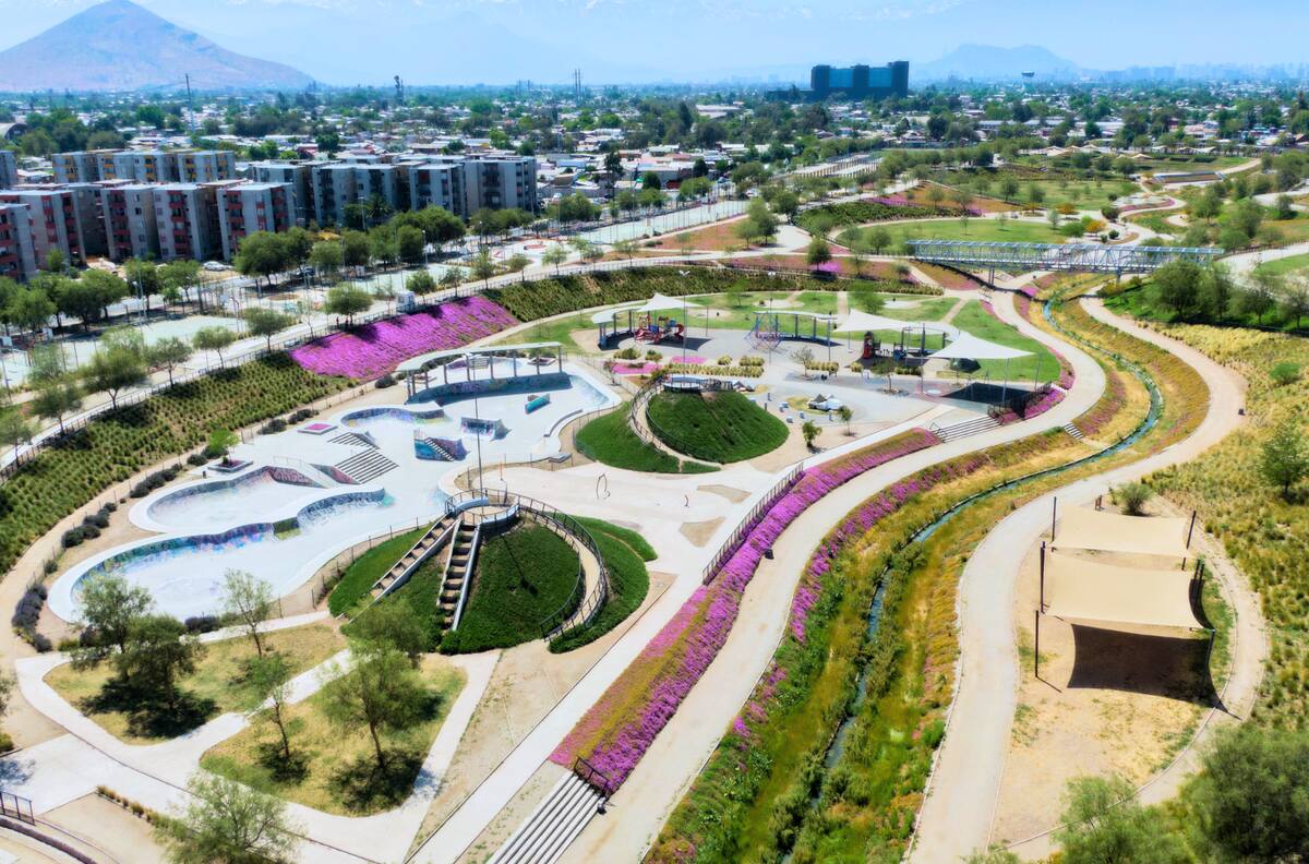 El parque gratis de Santiago ideal para disfrutar los últimos días de verano: tiene zonas de picnic, áreas deportivas y más