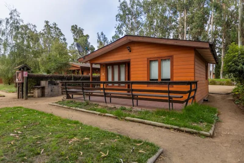 En el litoral central, las cabañas tiene capacidad para hasta siete personas, ideales para pasar las vacaciones de verano. Créditos: Google Maps.