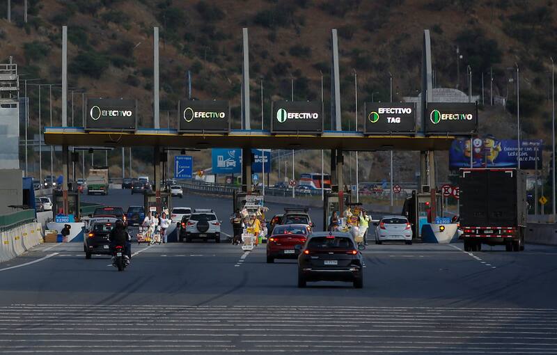 La medida busca evitar congestión vehicular en las carreteras del país.