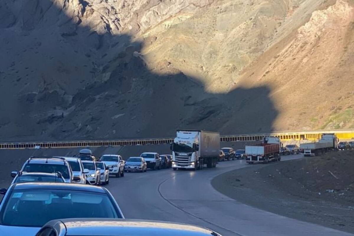 Se informa el cierre del cruce por pronóstico de nevadas.