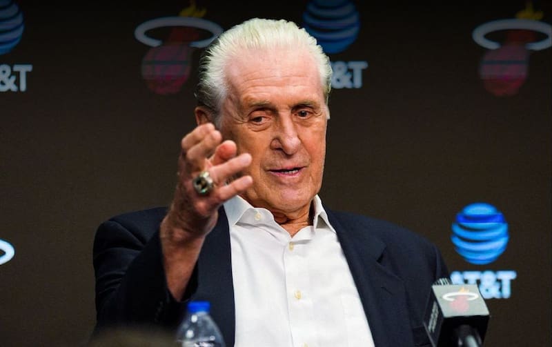 Pat Riley se refirió a la temporada de su equipo. Créditos: @MiamiHeat/X