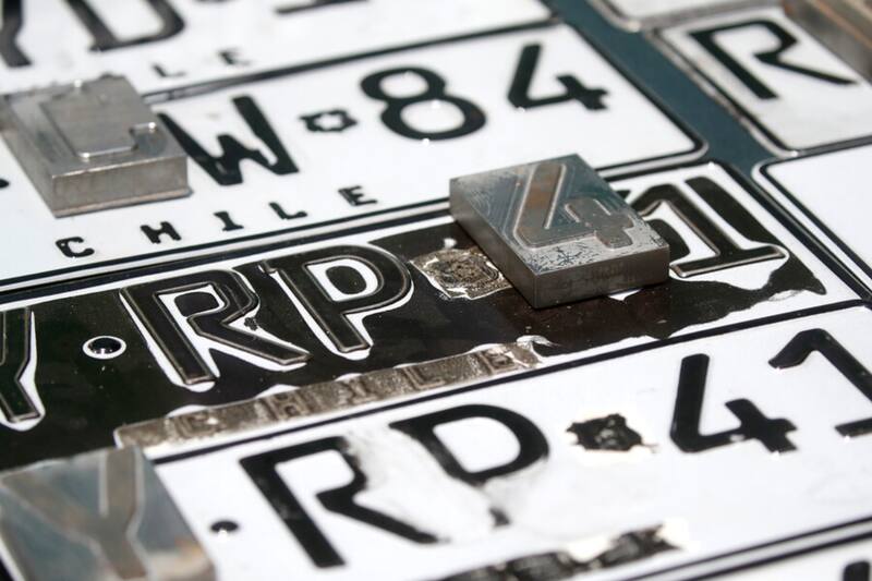 Verifica la legalidad y antecedentes siguiendo estos consejos.