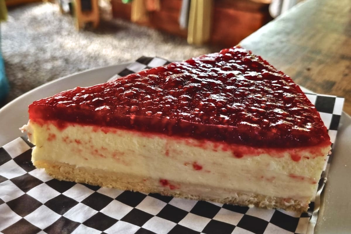 Tiene increíbles postres ideales para cerrar una agradable tarde. Foto: Patio La Dominga.