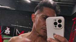 Pato Laguna tuvo que pedirle ayuda a Anita Alvarado para iniciar este sensual emprendimiento solo para mayores