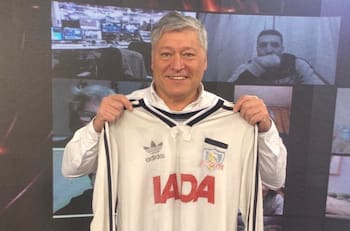 Patricio Yáñez se la jugó con otra remontada de Colo Colo y así le respondieron en vivo