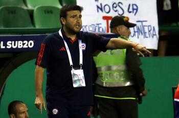 Patricio Ormazábal lanzó crítica al fútbol chileno: “Muchos quieren jugar en la Premier y...”