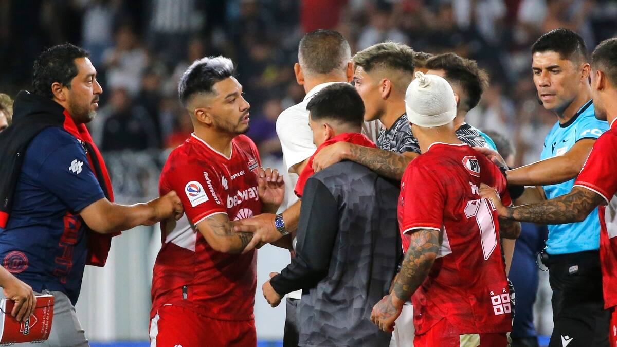 El grosero error en el informe arbitral del partido entre Colo Colo y Ñublense