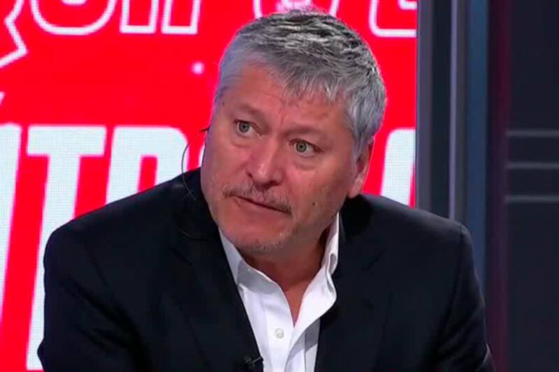 reveló un ofrecimiento para comprar histórico club del fútbol chileno.