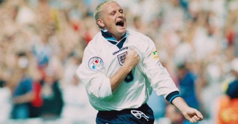 sigue batallando contra el alcoholismo y problemas de salud mental.