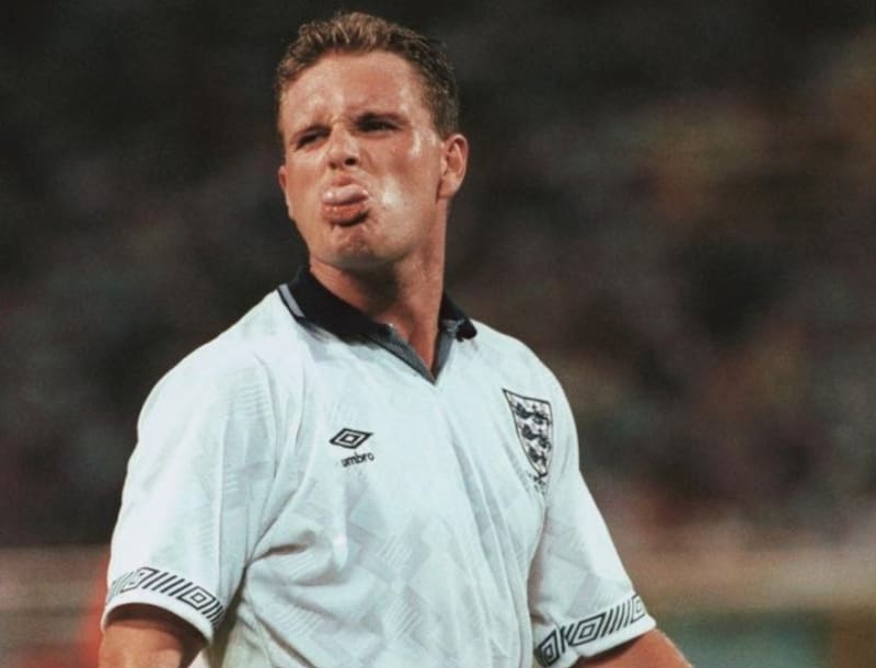 Genio y figura hasta la sepultura. El ex jugador de Inglaterra es un sobreviviente de sus propios excesos.