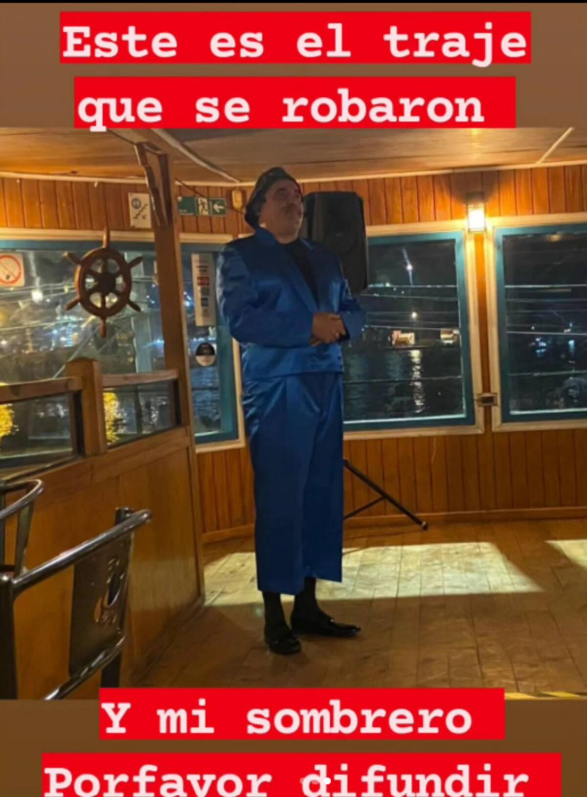 Dentro de las pertenencias que le robaron iba su mítico sombrero negro y uno de los trajes de su personaje "El Flaco".