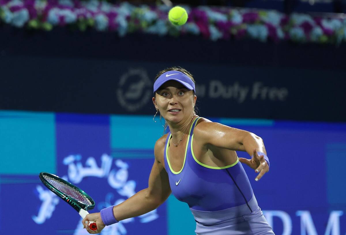 Salió al paso de quienes la critican por sus constantes retiros. EFE