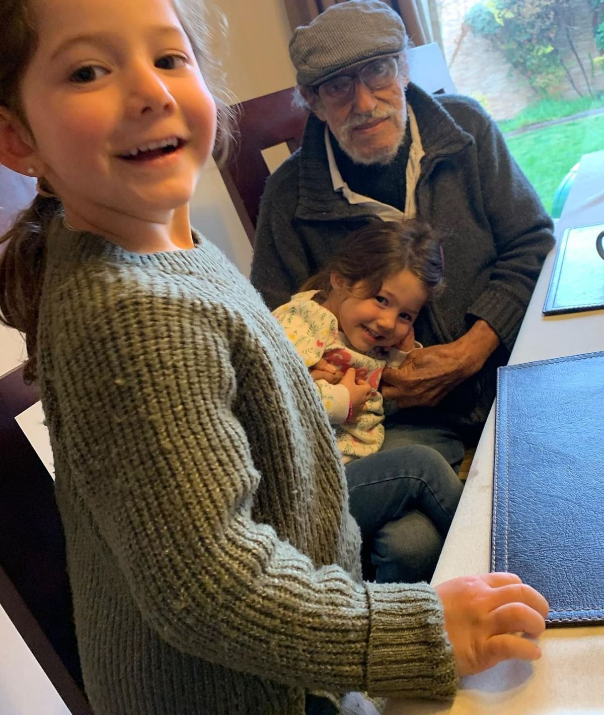 Paula Escobar y su familia