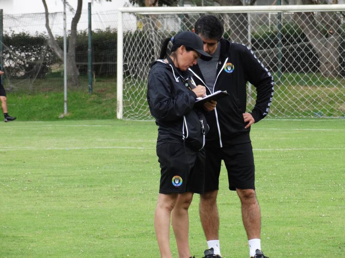 La entrenadora de Santiago Morning encabeza un nuevo proyecto en las Bohemias.