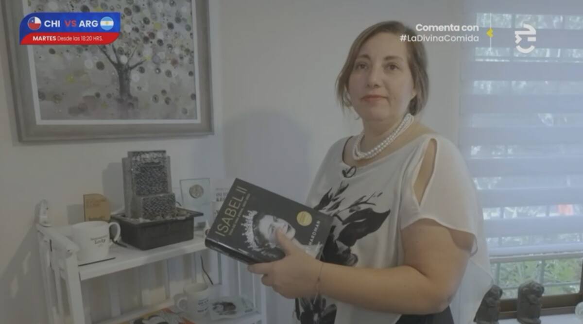 El rincón de libros y símbolos de Paulina Vodanovic