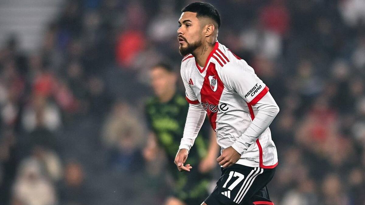 Ex campeón de Copa Libertadores se derrite por Paulo Díaz: “Me gusta más que Pezzella”