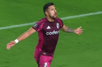 Paulo Díaz vuelve en gloria y majestad a River Plate anotando este gol por Copa Libertadores