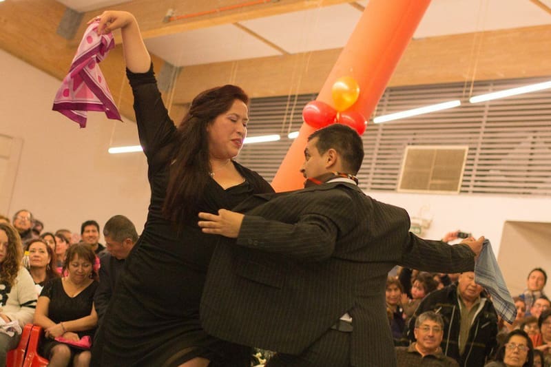 Conoce las rimas más coquetas para conquistar en Fiestas Patrias.