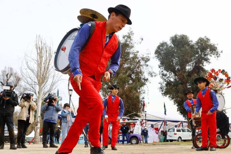 Las celebraciones dieciocheras son el escenario perfecto para demostrar este talento. 
Créditos: Aton.