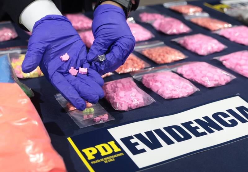La PDI logró desmantelar 2 laboratorios donde se fabricaba éxtasis de manera "artesanal". | Foto: Comunicaciones PDI