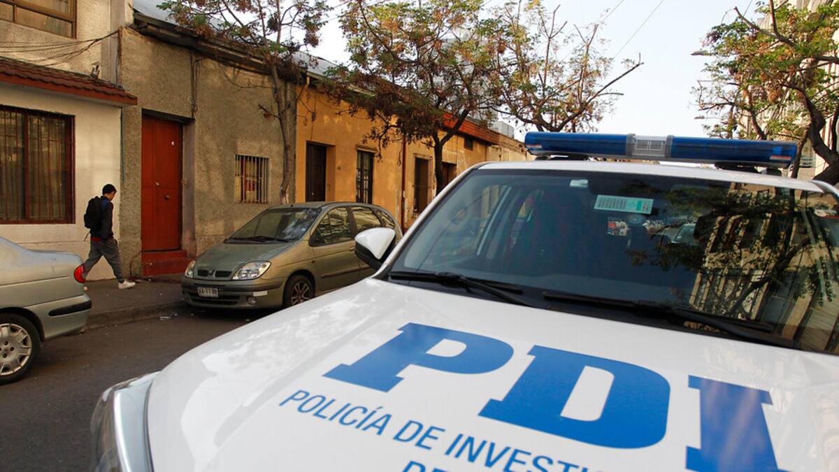 PDI detuvo a madre de falso médico que realizó mortal implante “a domicilio” en Puente Alto