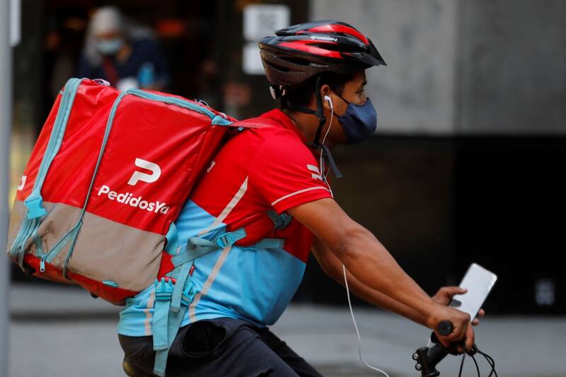 Descuentos en app de delivery.