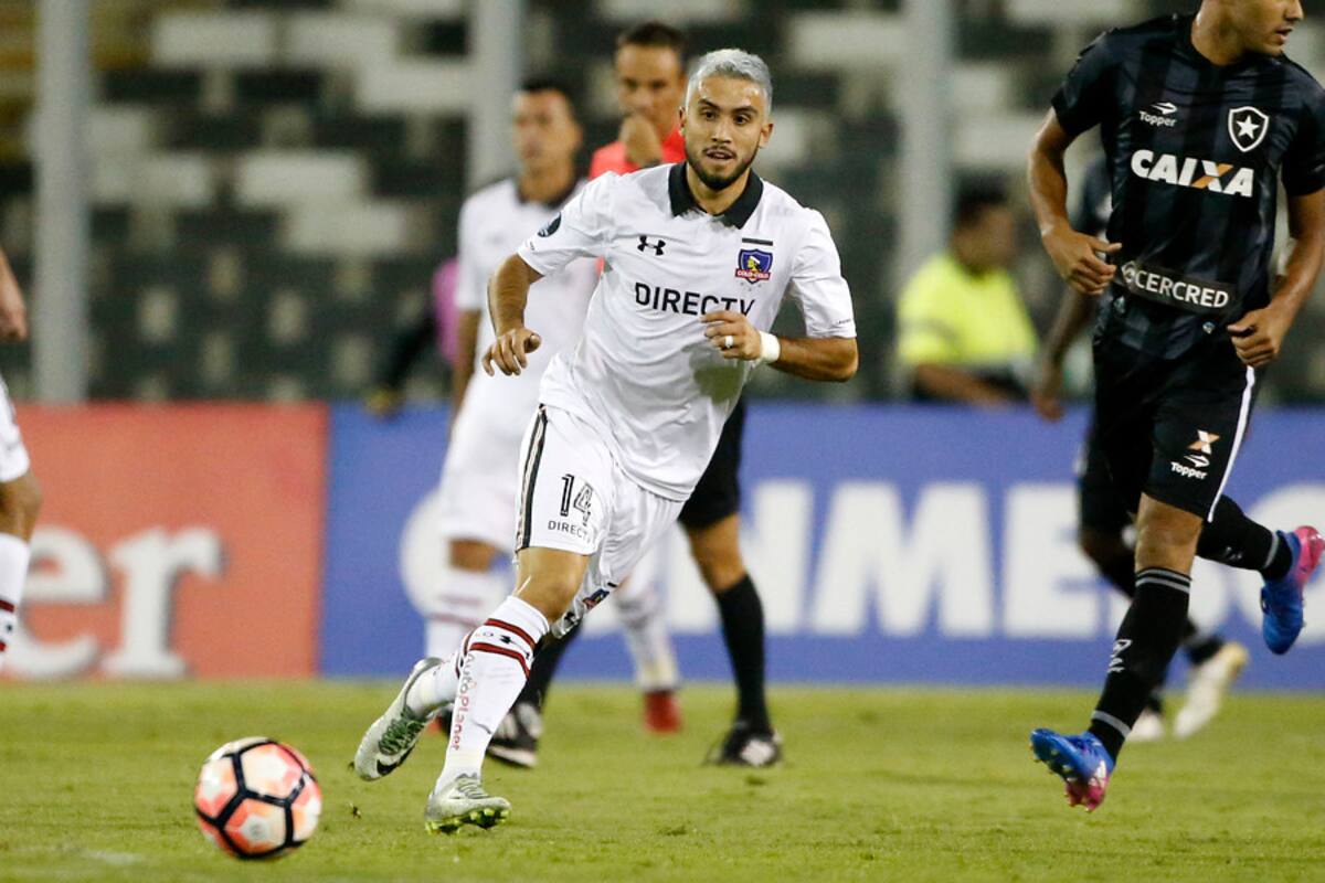 Pedro Morales, con 39 años, medita volver al fútbol profesional. Foto: Aton.