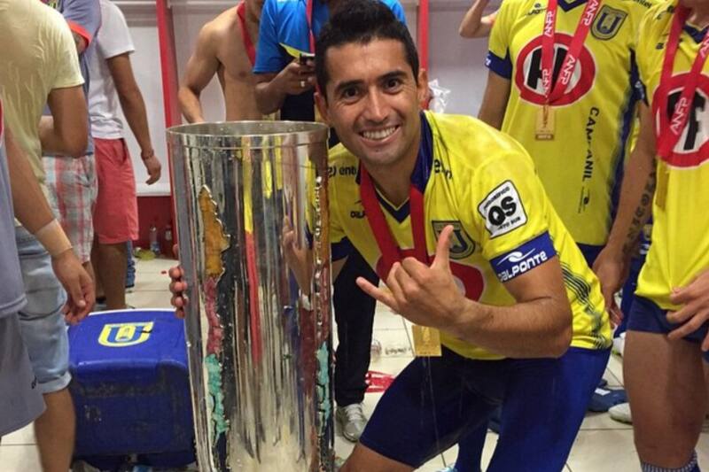 Pedro Muñoz no llegó a Colo Colo pero la rompió con la camiseta del Campanil.