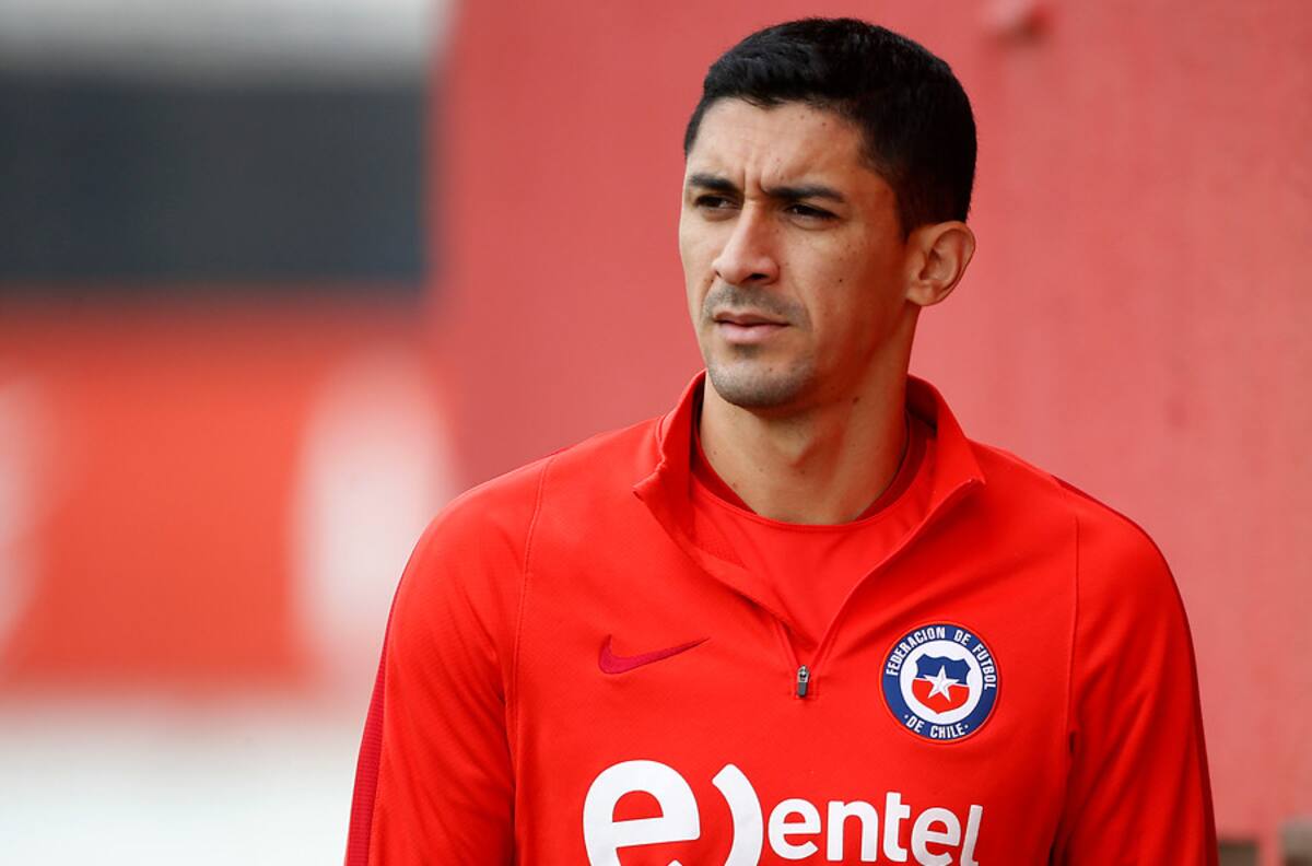 Pablo Hernández podría ser la gran novedad en Chile ante Japón
