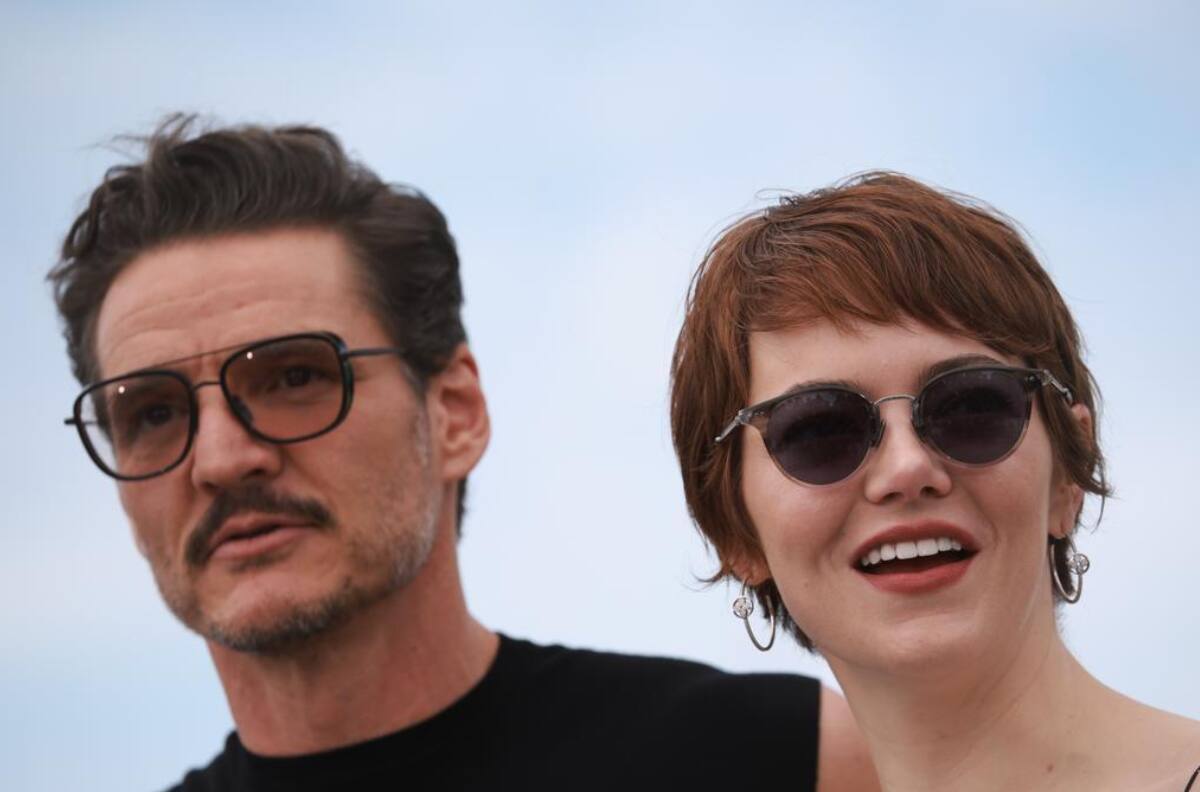 El incómodo momento que una periodista hizo pasar a Pedro Pascal y Emma Stone en Cannes 2025
