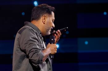 La desesperada medida que Adam Levine tuvo que tomar tras rutina de Pedro Ruminot en Viña 2025