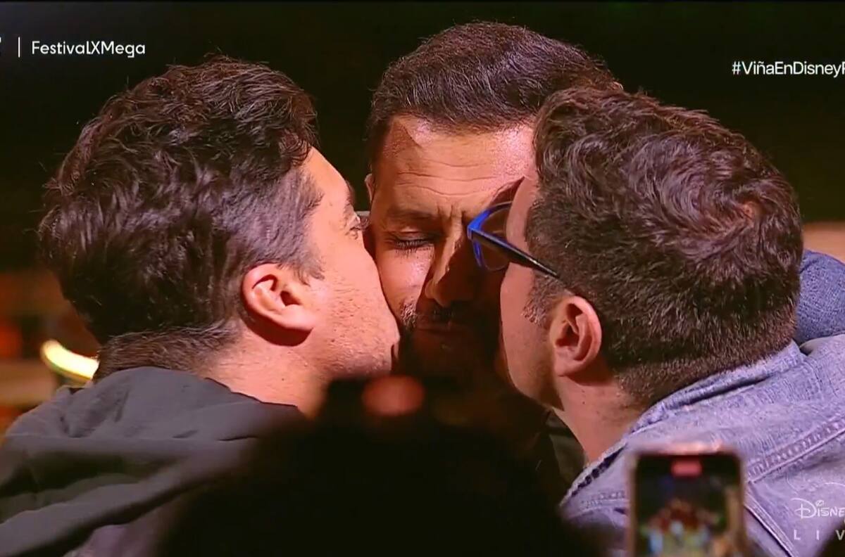 VIDEO | El “beso de a tres” de Pancho Saavedra, Jorge Zabaleta y Pedro Ruminot en el Festival de Viña 2025