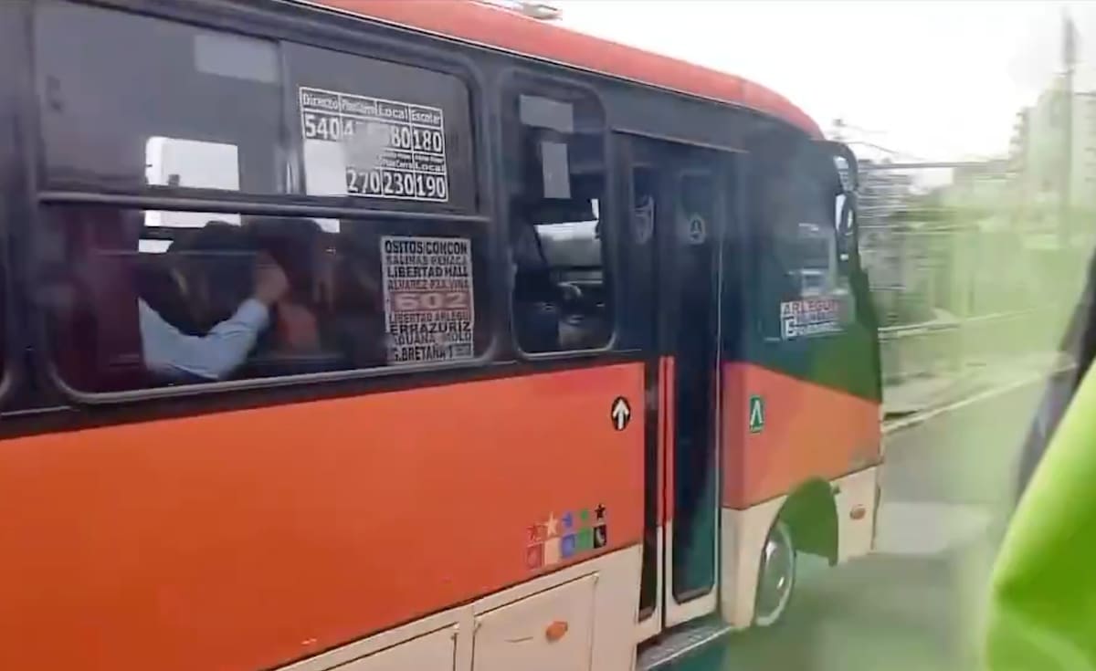 Captan a micrero de Valparaíso a exceso de velocidad.
