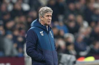 Manuel Pellegrini podría llegar al Fenerbahce con Mesut Ozil a la cabeza