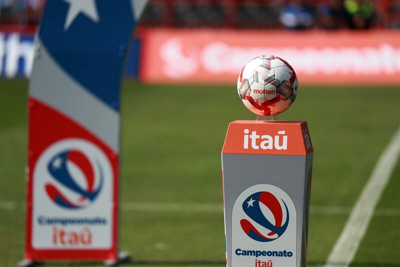 Vuelve el torneo de Primera División. Agencia Aton